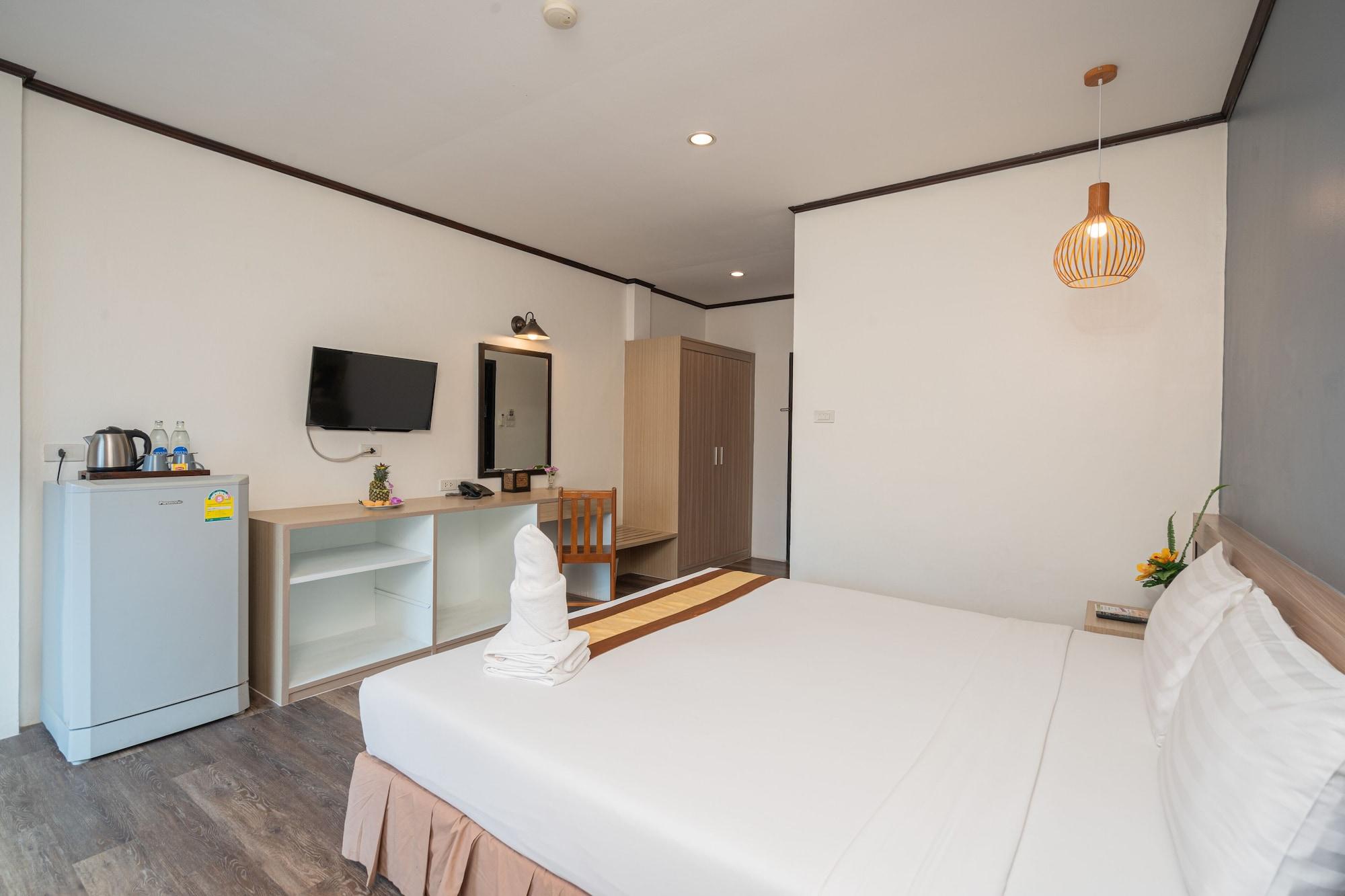 S.B.Living Place Phuket Exterior photo