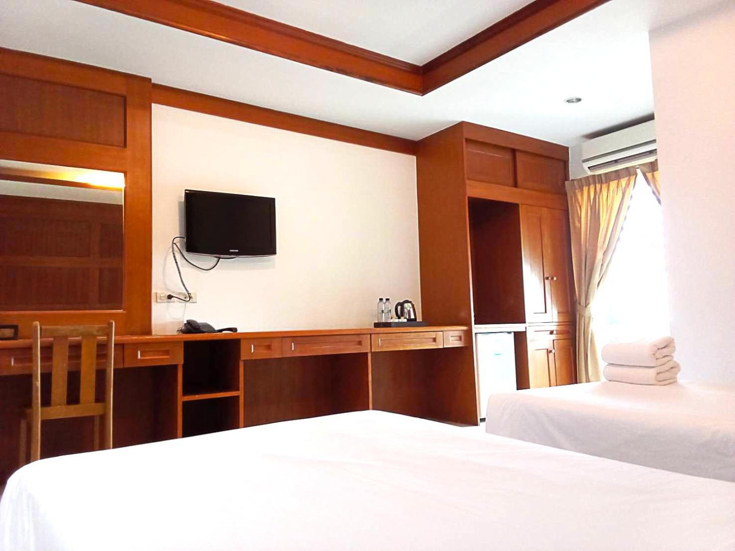 S.B.Living Place Phuket Exterior photo
