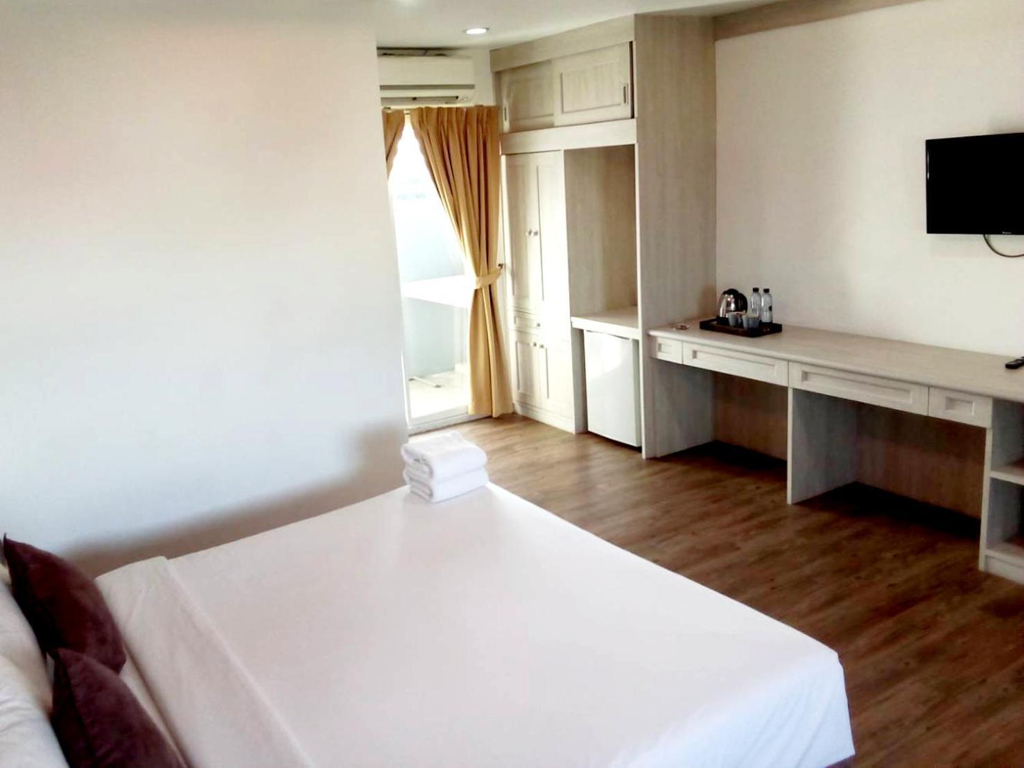 S.B.Living Place Phuket Exterior photo
